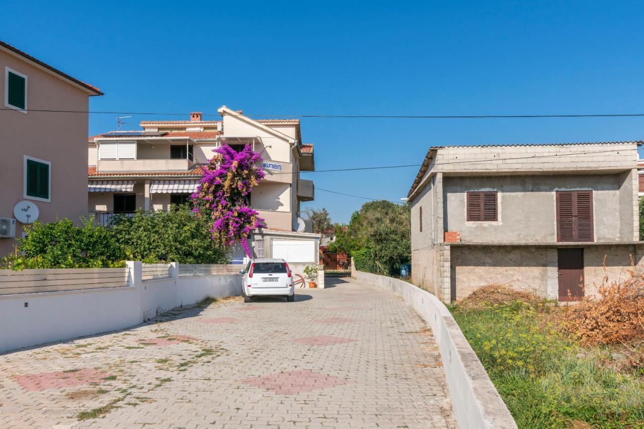 Apartments Sime Rogoznica  Kültér fotó