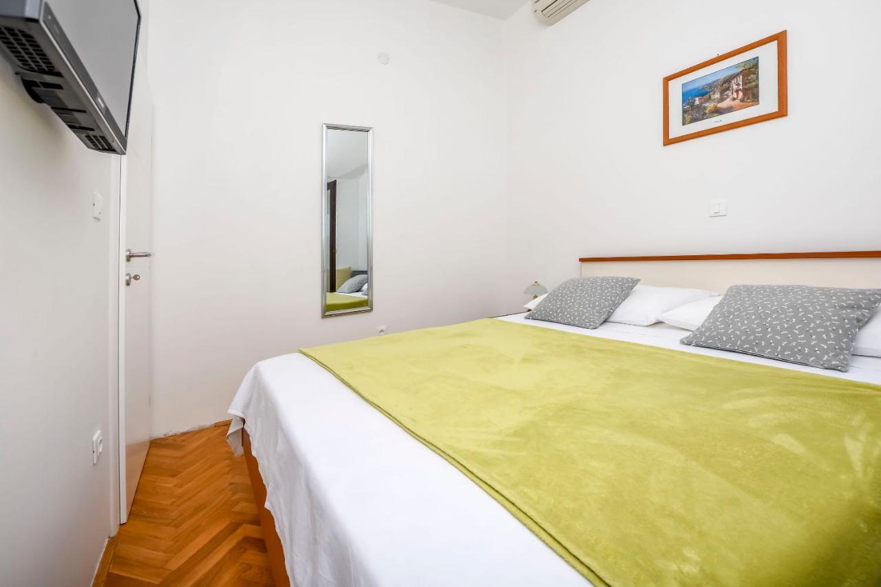Apartments Sime Rogoznica  Kültér fotó